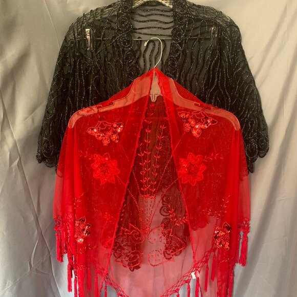 2/Ladies shawls - Picture 1 of 4